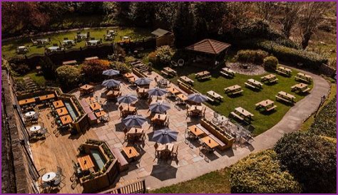 Relax And Unwind At Racine's Best Beer Garden